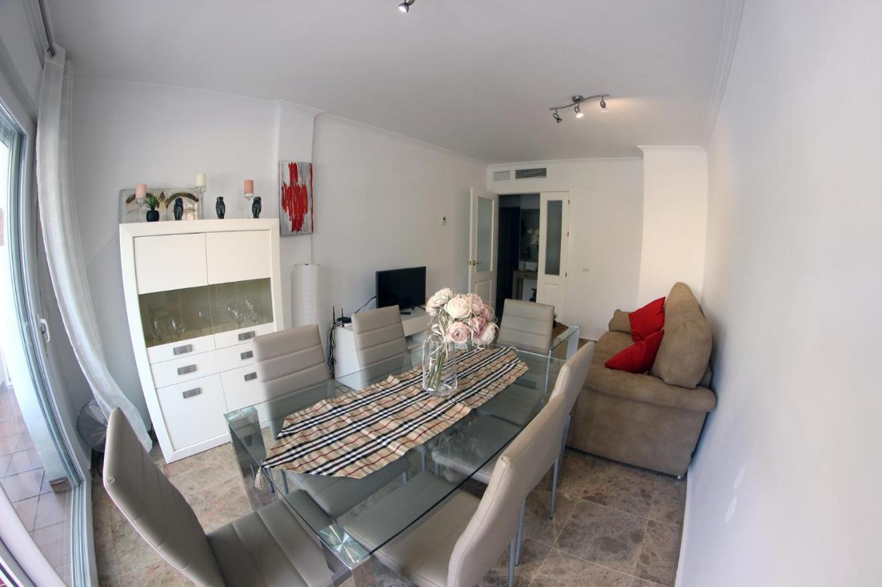 Puerto Blanco Apartment Estepona Exterior photo